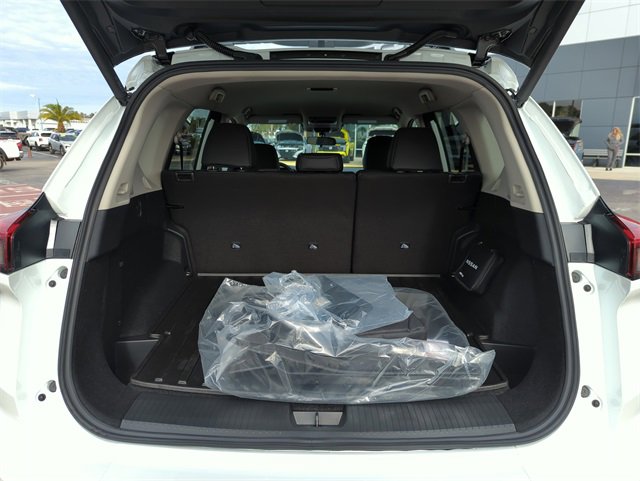 New 2026 Nissan Rogue SV image 14