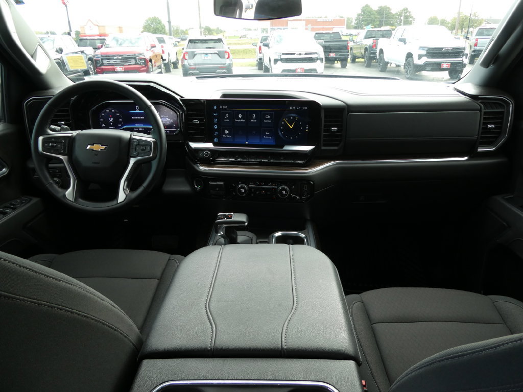 Certified 2025 Chevrolet Silverado 1500 LT AWD/4WD image 21