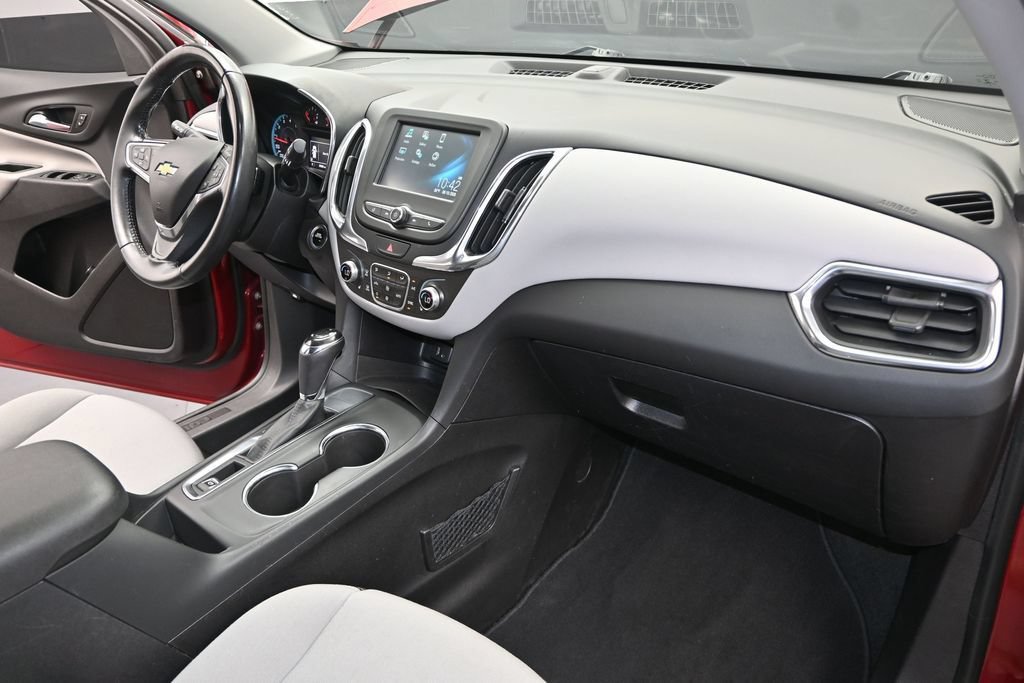 Used 2018 Chevrolet Equinox LT FWD image 30