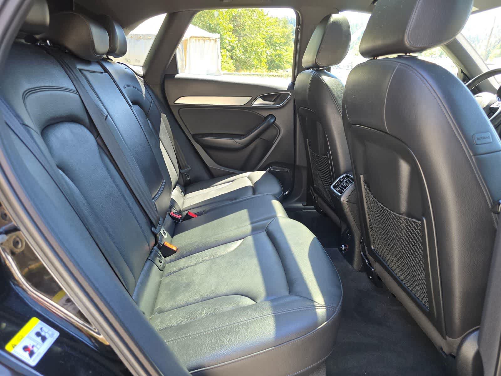 Used 2018 Audi Q3 2.0T Premium Plus w/ Premium Plus Package AWD/4WD image 26