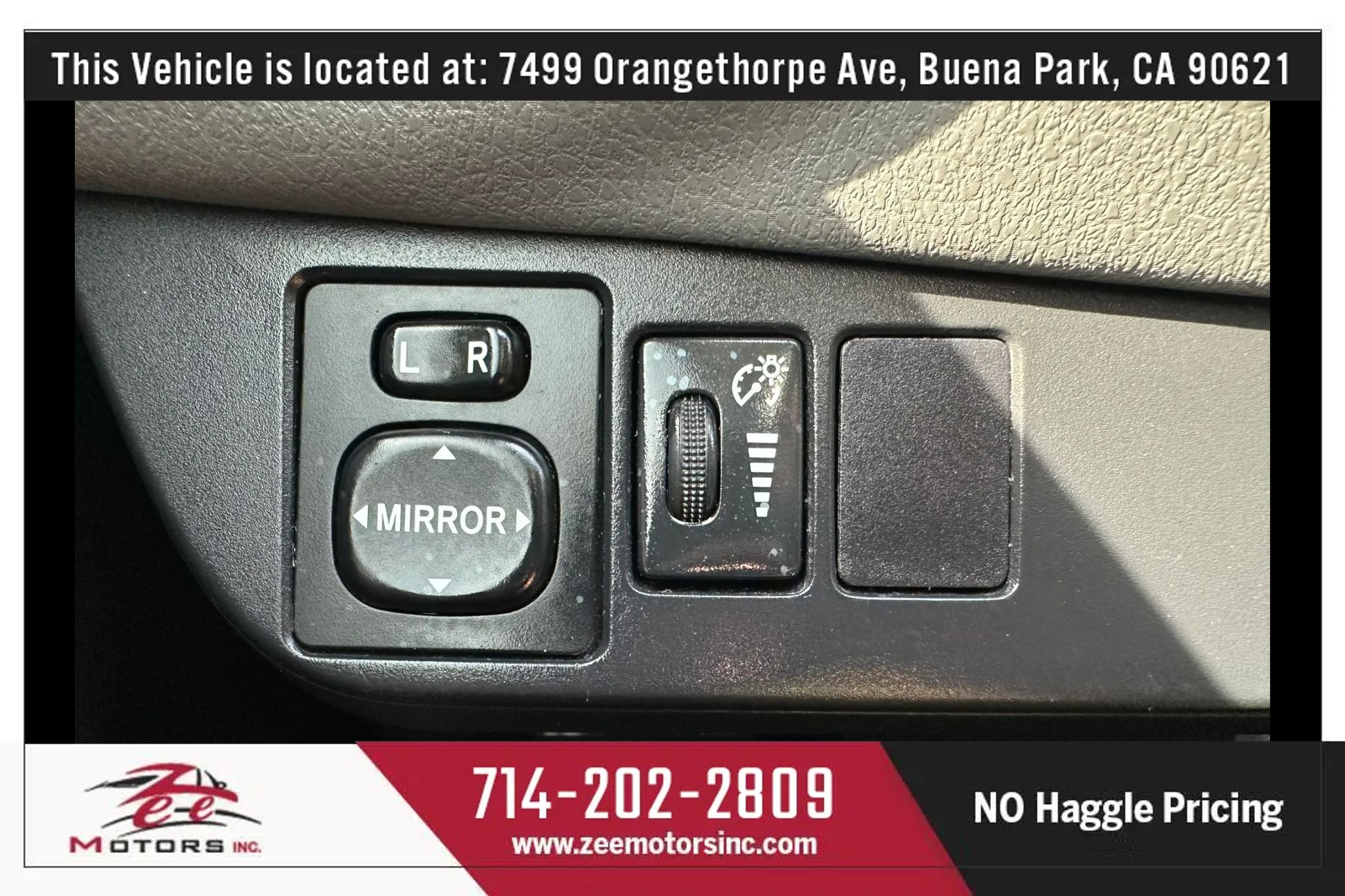 Used 2015 Toyota Yaris LE image 36