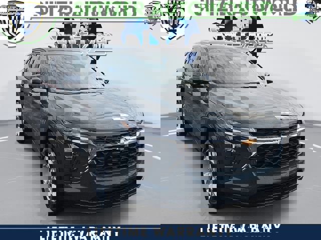 New 2026 Chevrolet Trax LS w/ LS Convenience Package