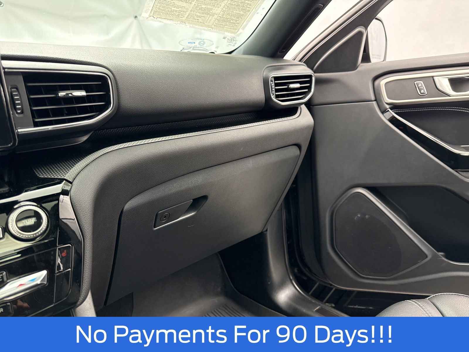 Used 2023 Ford Explorer ST image 23