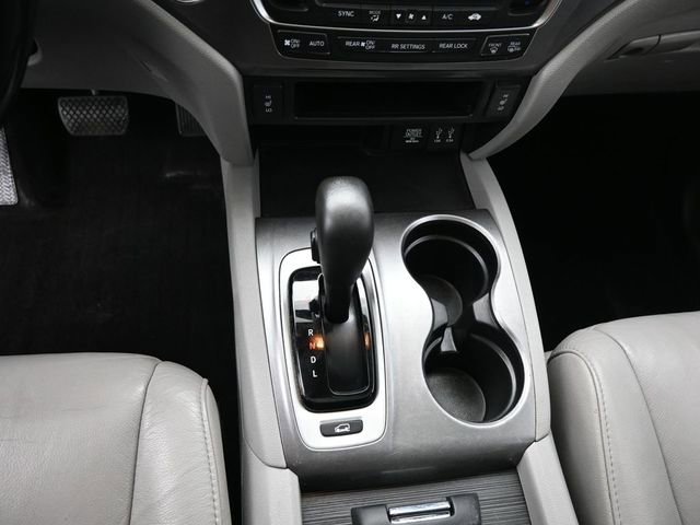 Used 2016 Honda Pilot EX-L image 32