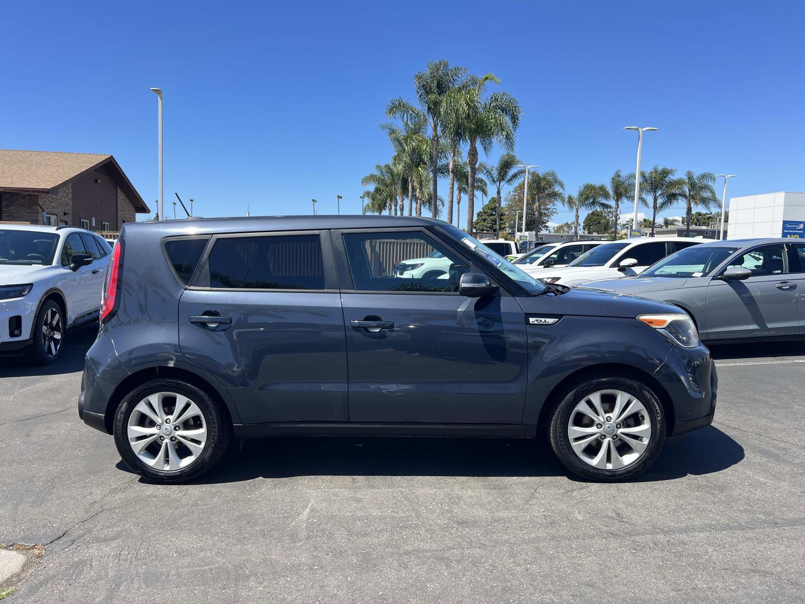 Used 2014 Kia Soul + image 22