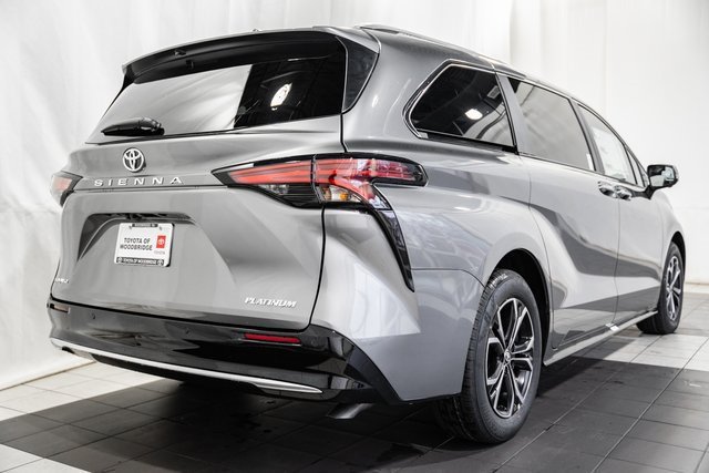 New 2026 Toyota Sienna Platinum AWD/4WD image 4
