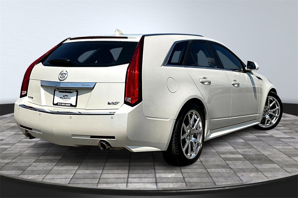 Used 2014 Cadillac CTS V image 2