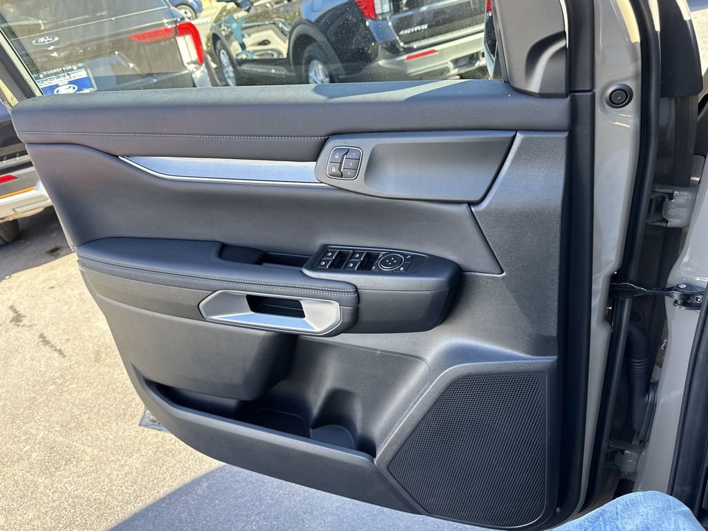 Used 2025 Ford Ranger Lariat AWD/4WD image 26