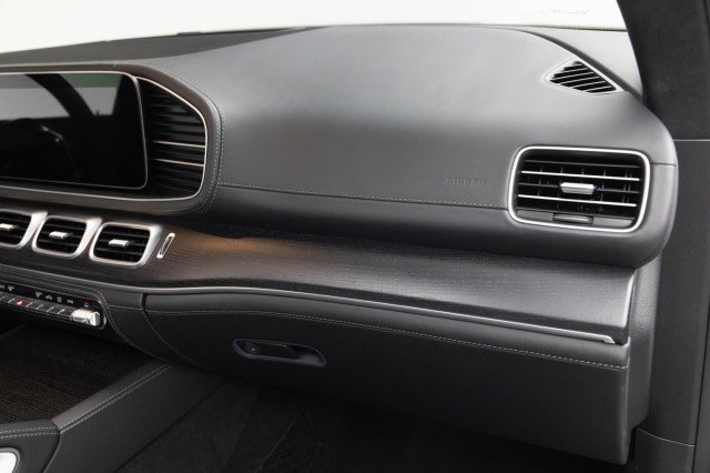 Used 2021 Mercedes-Benz GLS 63 AMG 4MATIC image 30