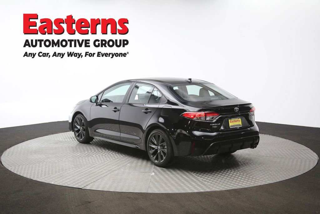 Used 2025 Toyota Corolla SE image 63