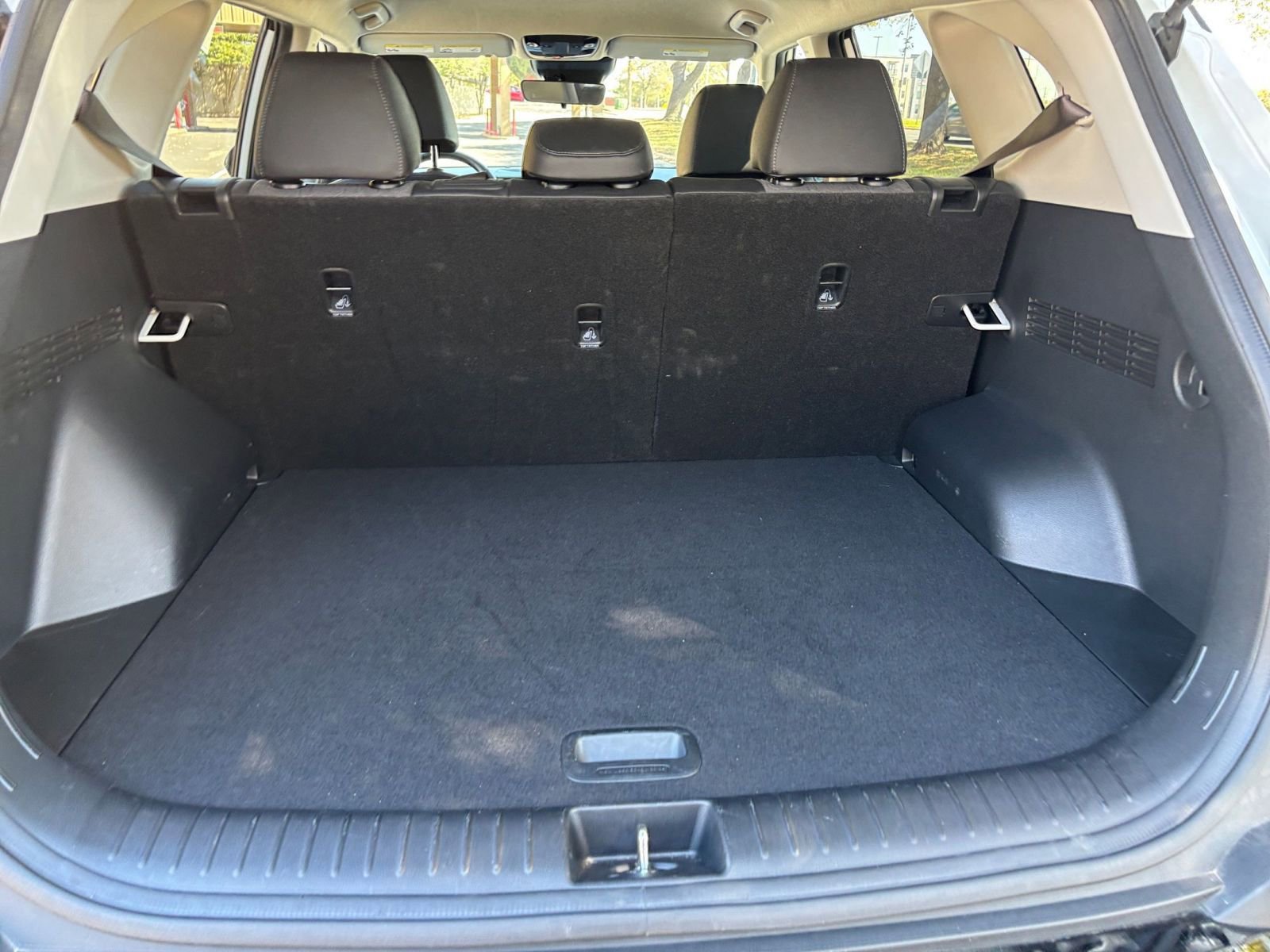 Used 2025 Kia Seltos S image 26