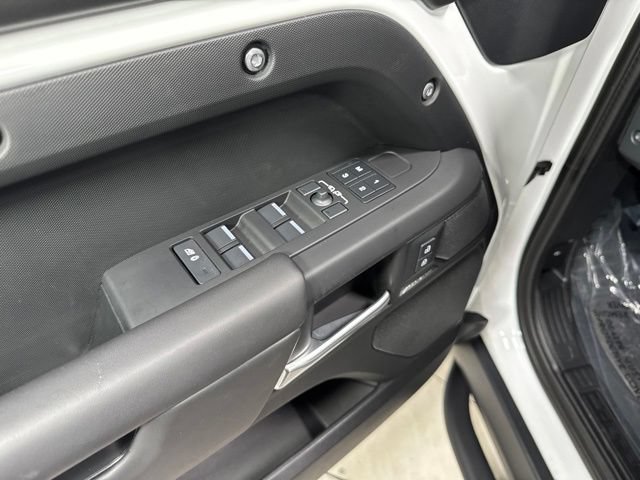 Used 2025 Land Rover Defender 130 S AWD/4WD image 12