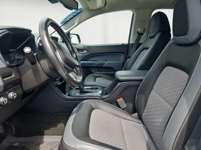 Used 2017 Chevrolet Colorado Z71 AWD/4WD image 9