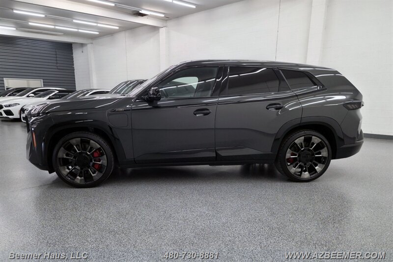 Used 2023 BMW XM AWD/4WD image 5