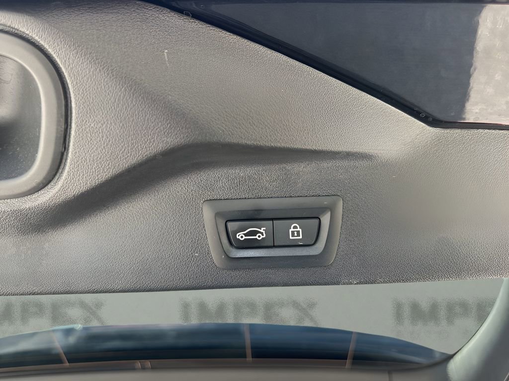 Used 2023 BMW X5 xDrive40i w/ Premium Package image 31