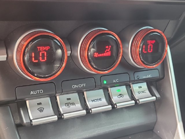 Used 2022 Toyota GR86 Premium RWD image 18