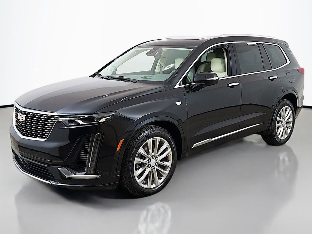 Used 2024 Cadillac XT6 Premium Luxury w/ Technology Package image 13