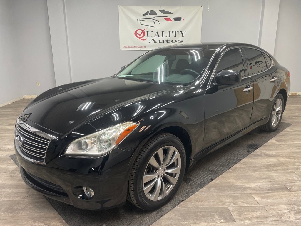 Used 2013 INFINITI M37 x w/ Premium Pkg