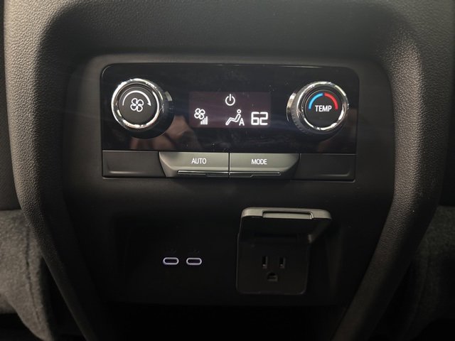 New 2026 Chevrolet Traverse LT w/ Sun and Wheel Package image 26