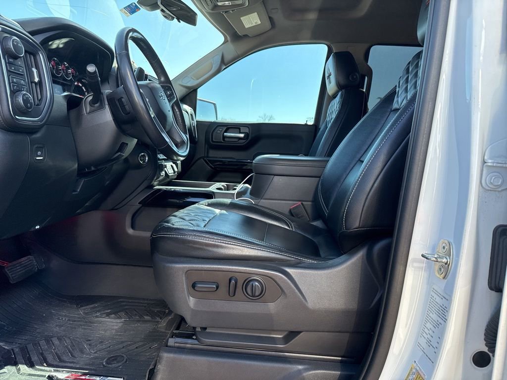 Used 2020 Chevrolet Silverado 1500 RST image 8