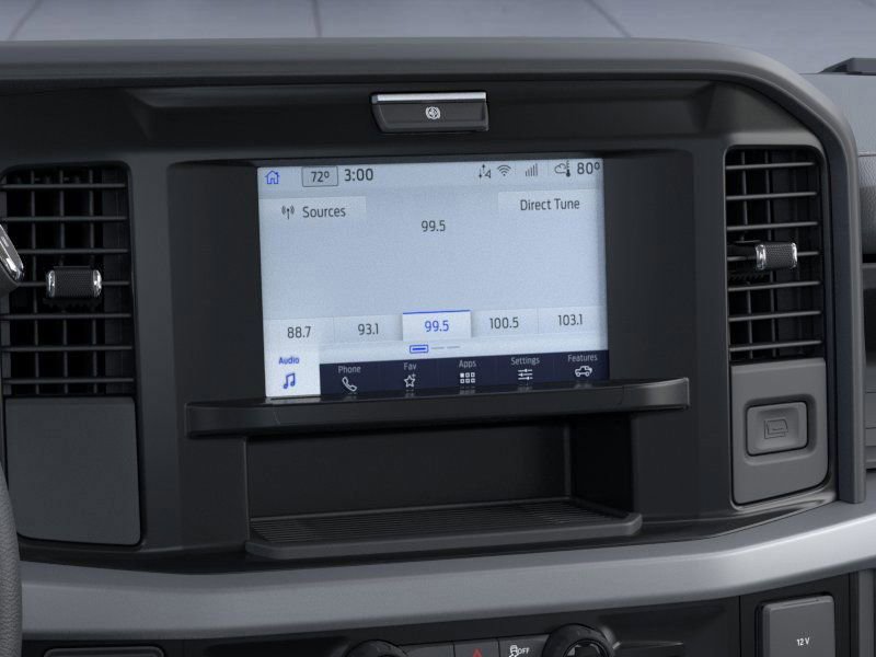New 2025 Ford F550 4x4 SuperCab Super Duty image 14