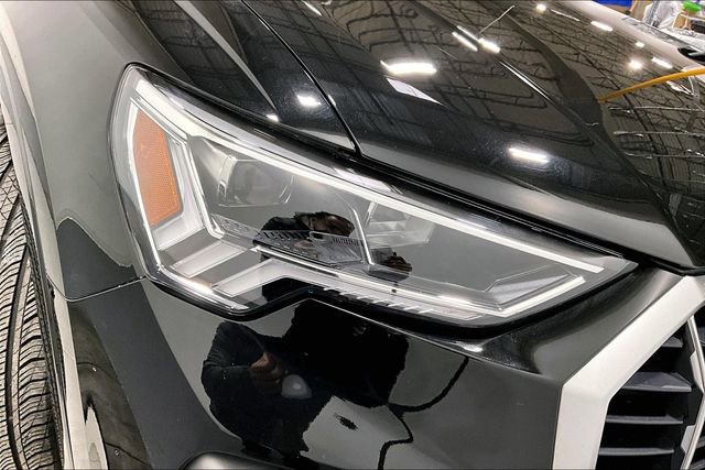 Certified 2025 Audi Q3 2.0T Premium w/ Convenience Package image 30