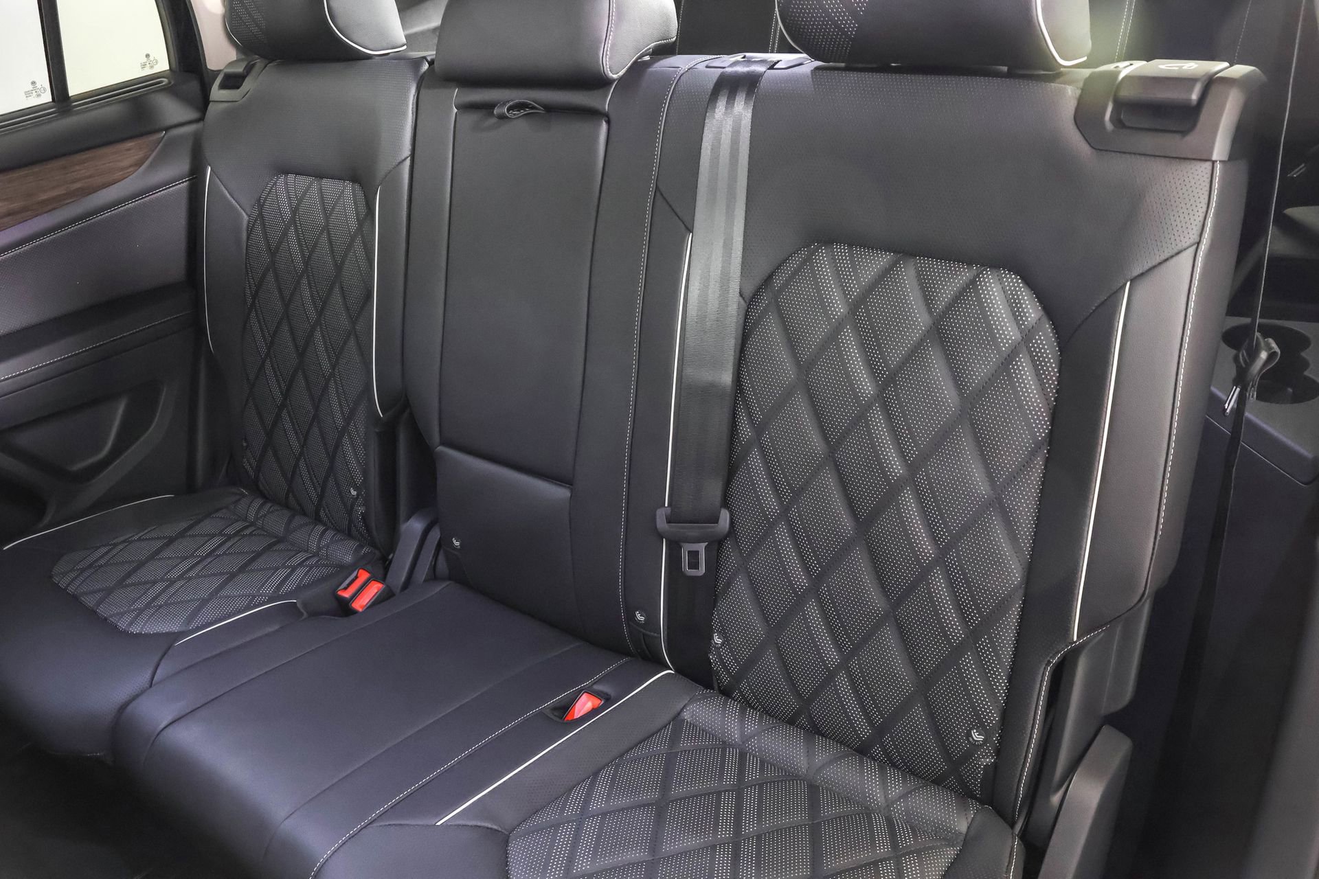 New 2026 Volkswagen Atlas SEL Premium R-Line image 35