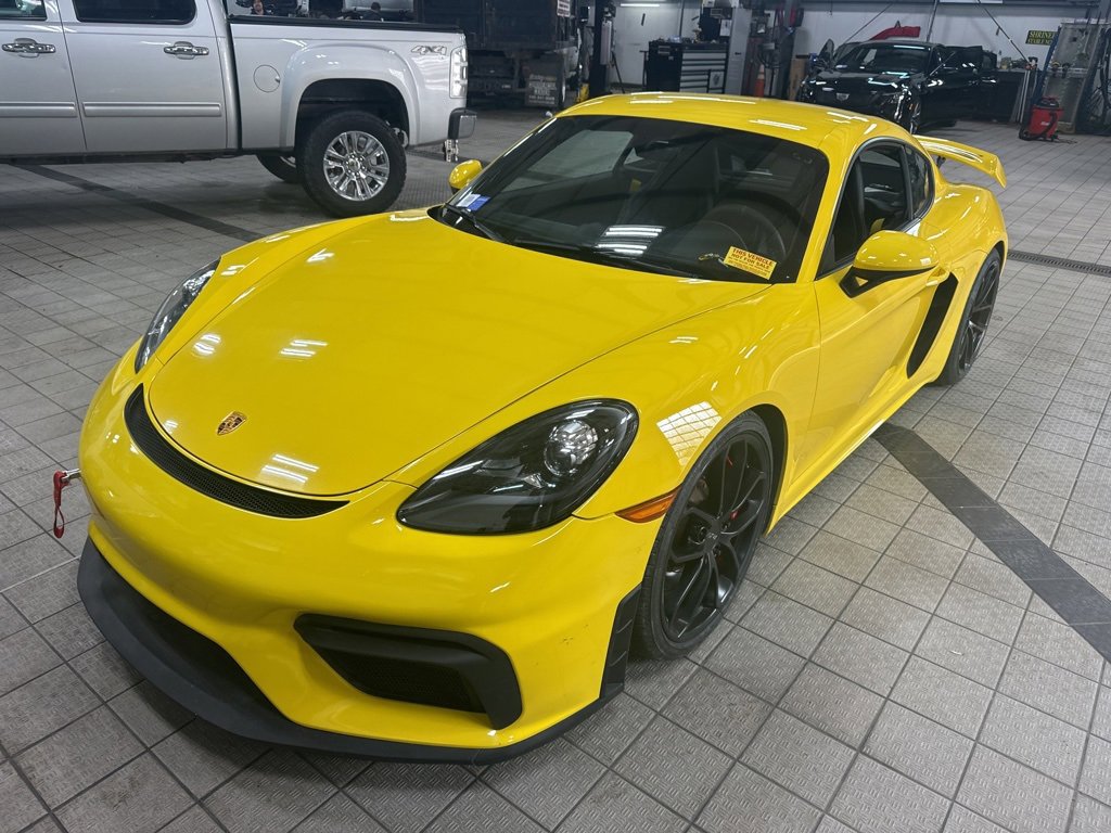 Used 2022 Porsche 718 Cayman GT4 image 3
