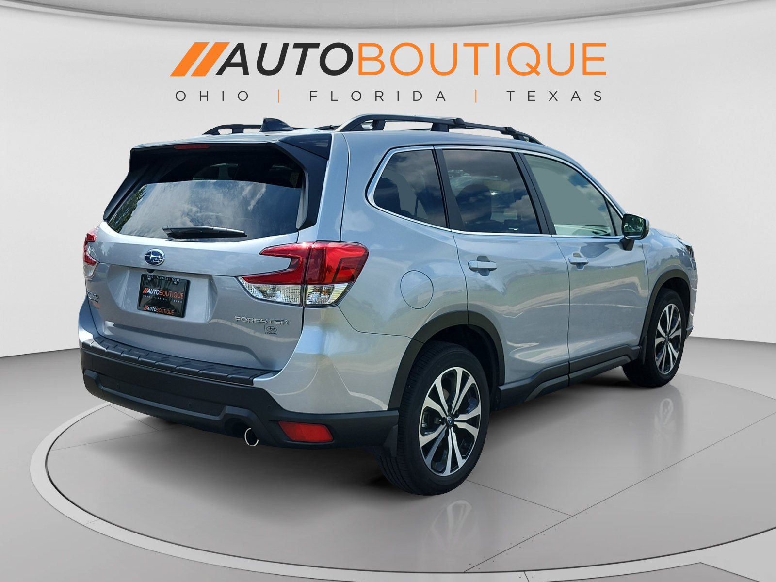 Used 2024 Subaru Forester Limited w/ Pop Package 2 AWD/4WD image 5