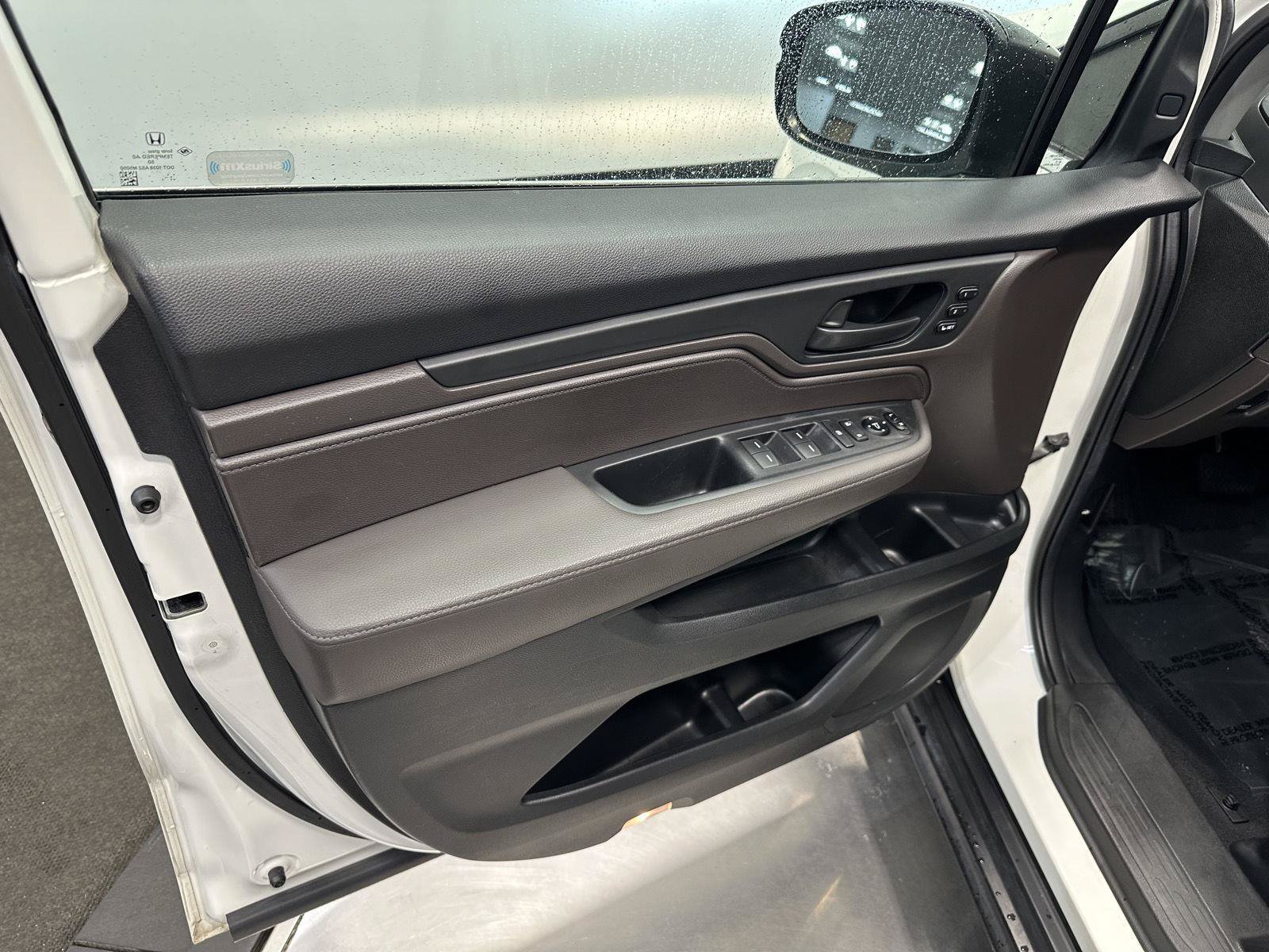 Used 2019 Honda Odyssey EX-L image 13