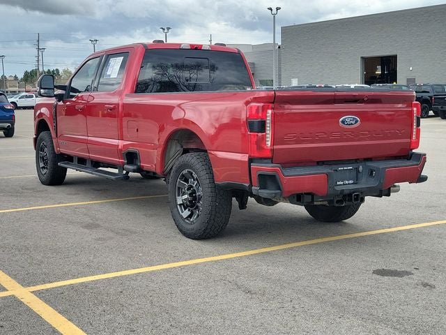 Used 2023 Ford F250 Lariat w/ Sport Appearance Package AWD/4WD image 3
