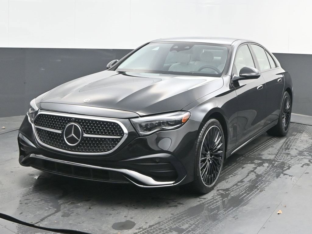 Used 2024 Mercedes-Benz E 450 E 450 image 3