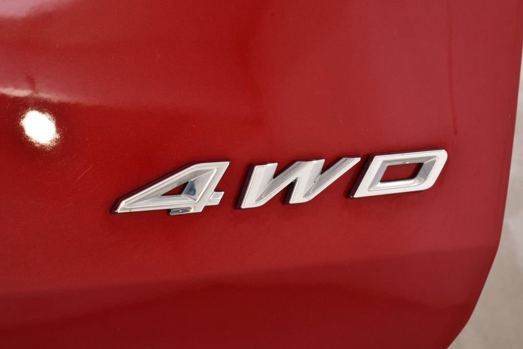 Used 2024 Ford Explorer XLT w/ Equipment Group 202A AWD/4WD image 22