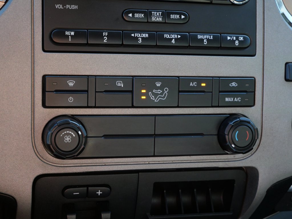 Used 2013 Ford F350 XLT w/ XLT Interior Pkg AWD/4WD image 26