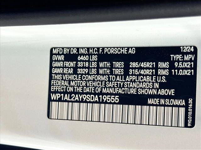 New 2025 Porsche Cayenne S AWD/4WD image 27