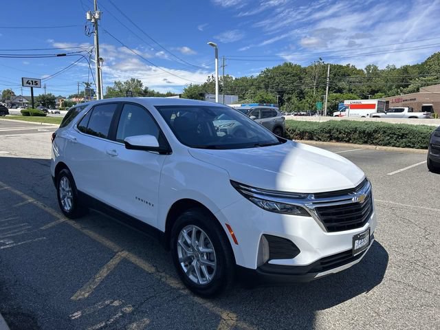 Used 2023 Chevrolet Equinox LT AWD/4WD image 2