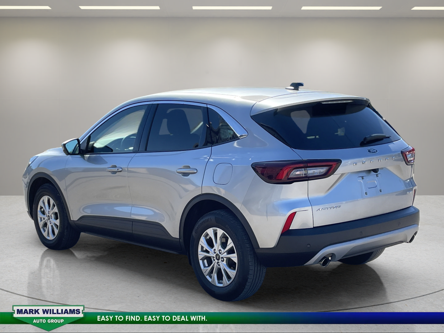 Used 2023 Ford Escape Active w/ Tech Pack #2 AWD/4WD image 6