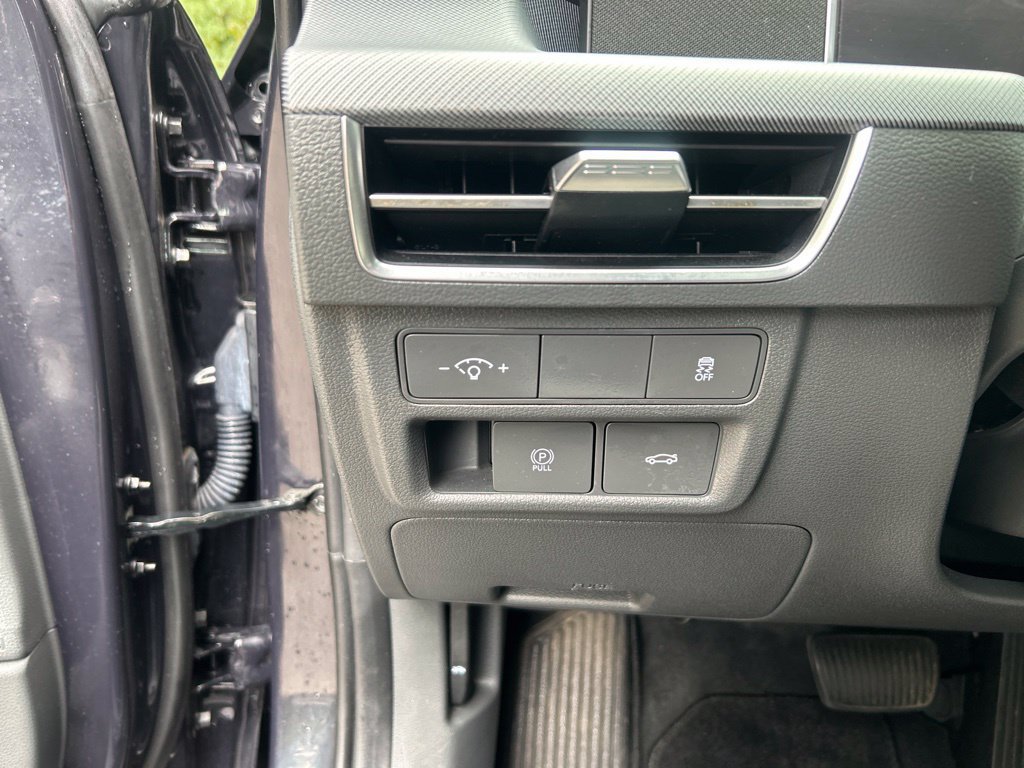 Used 2025 Hyundai Sonata SEL FWD image 23