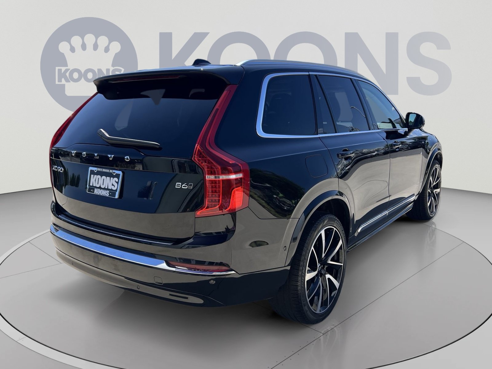 Used 2023 Volvo XC90 B6 Plus w/ Protection Package AWD/4WD image 7
