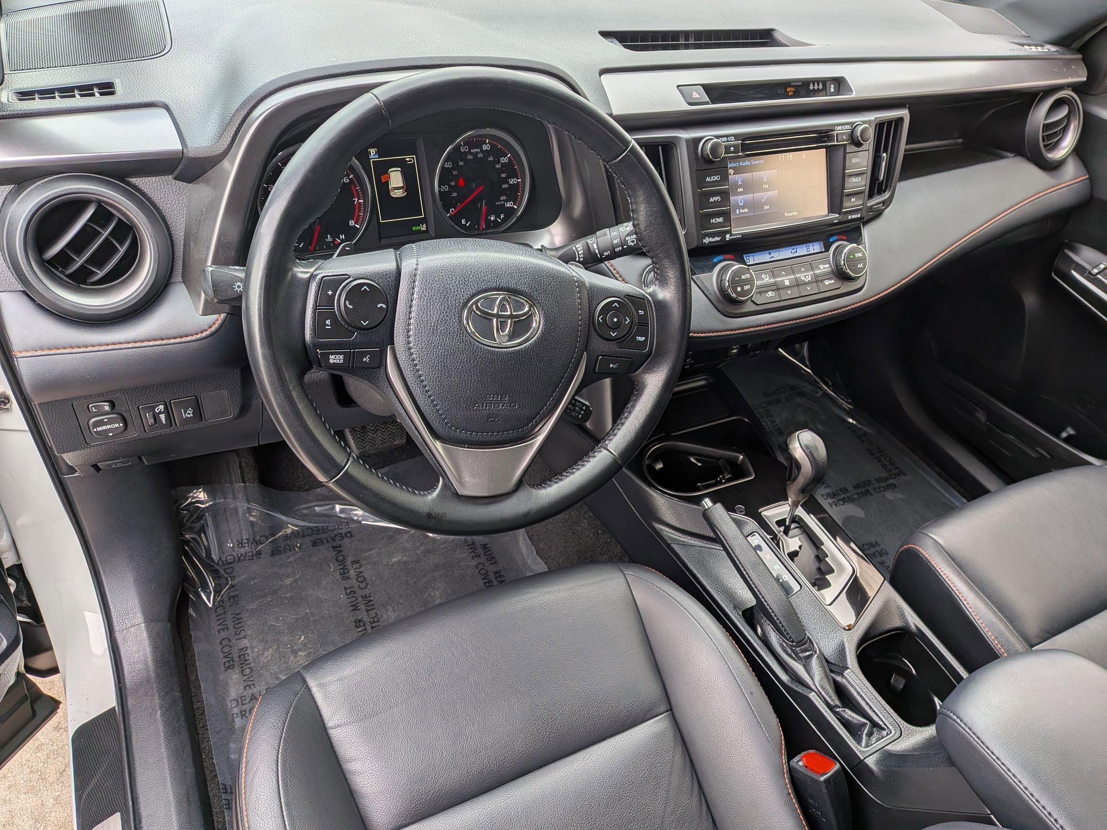 Used 2018 Toyota RAV4 SE w/ Power Extra Value Package image 10