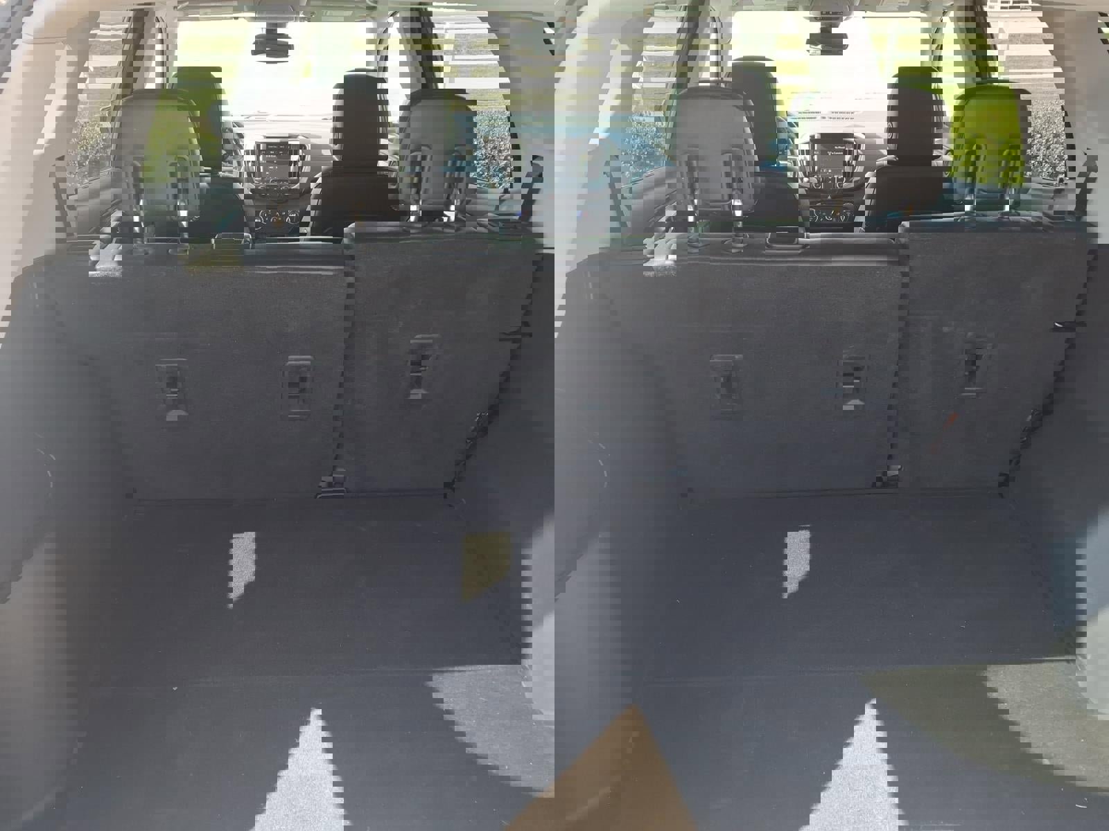 Used 2020 GMC Terrain SLT image 20