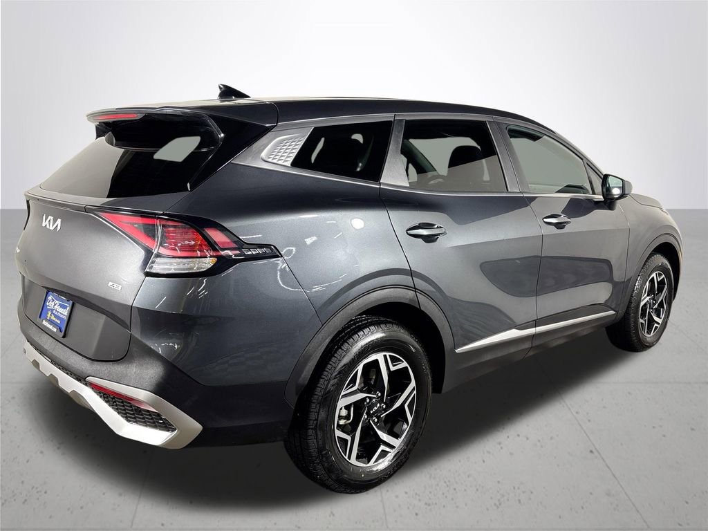 Used 2024 Kia Sportage LX image 6