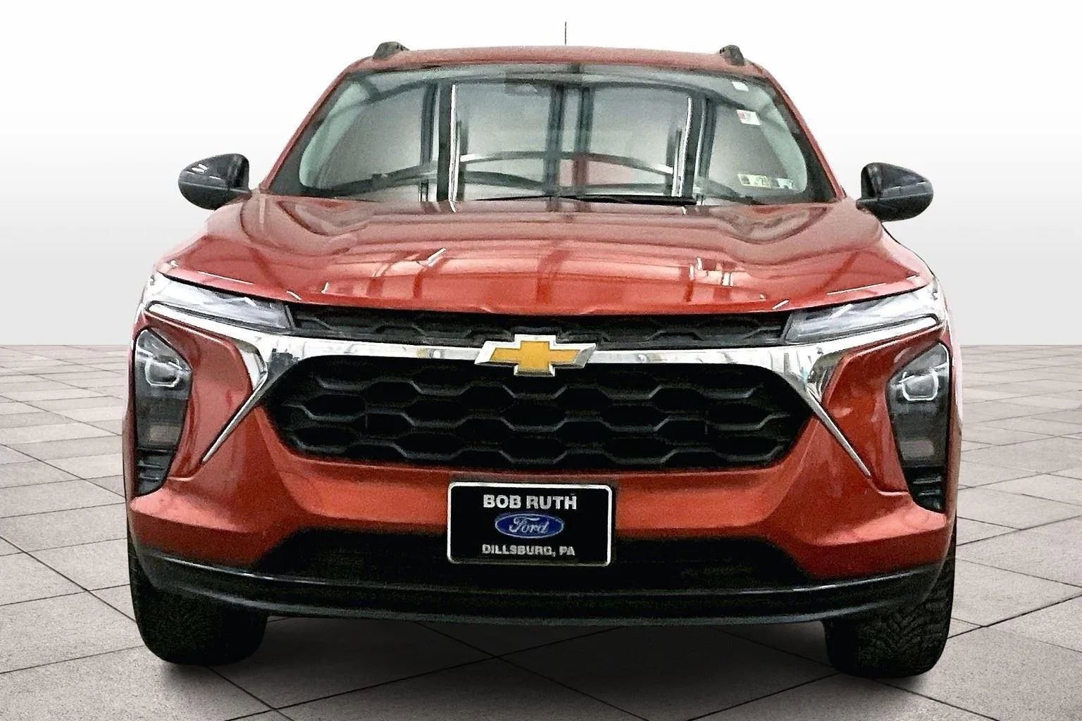Used 2024 Chevrolet Trax LT w/ LT Convenience Package image 3