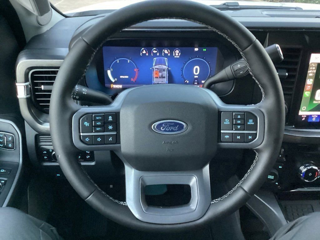 New 2026 Ford F250 Lariat w/ Black Appearance Package image 46