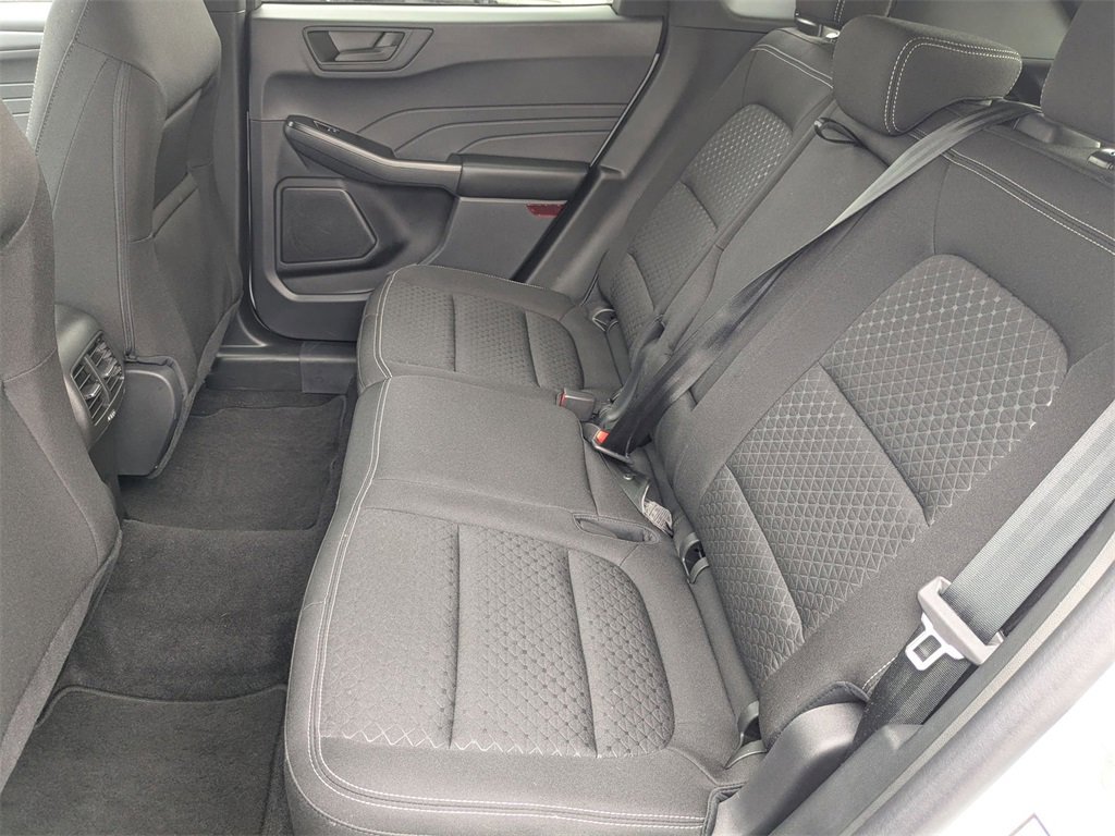 Used 2025 Ford Escape Active image 28