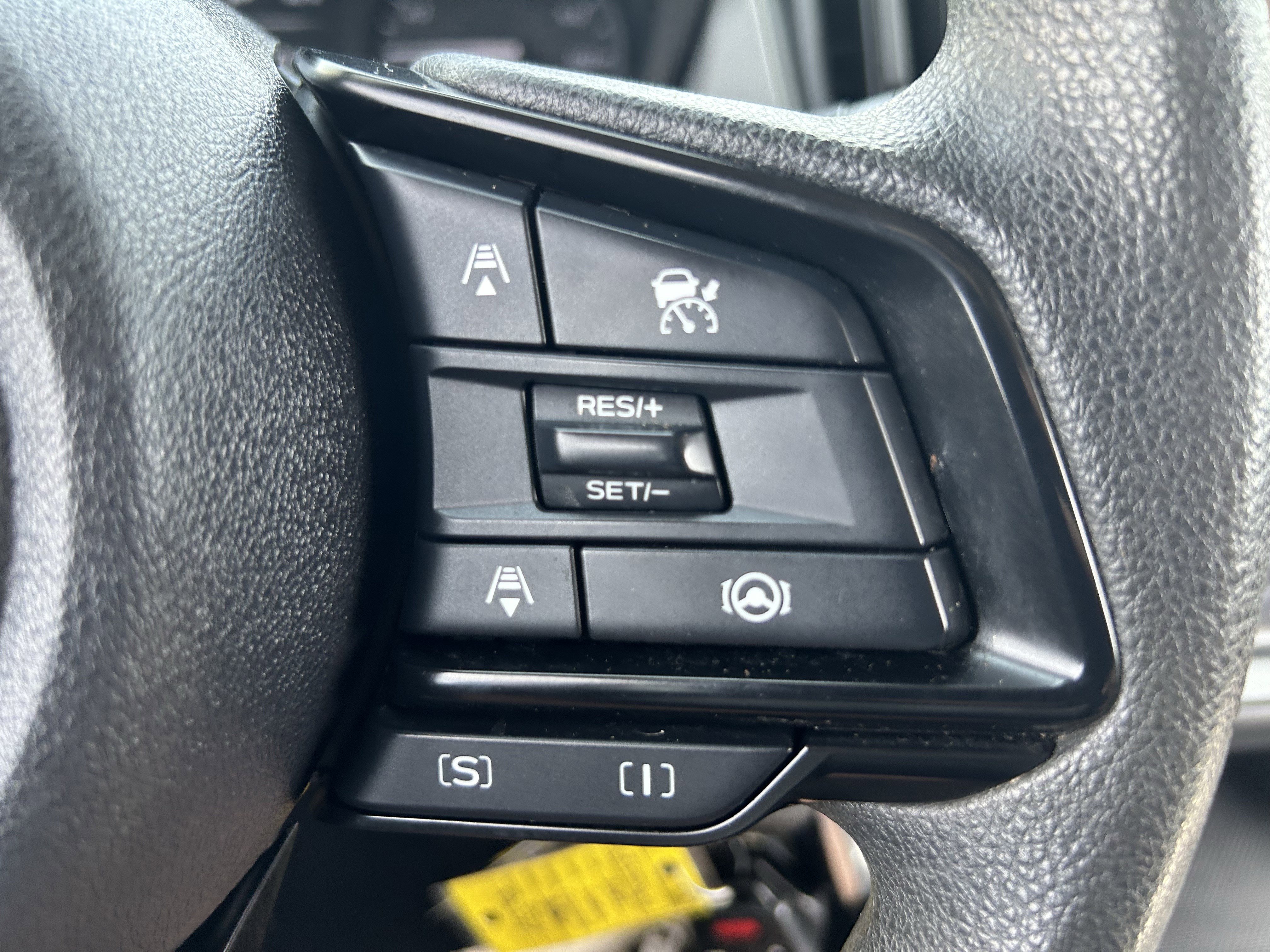 Used 2024 Subaru Crosstrek 2.0i AWD/4WD image 15