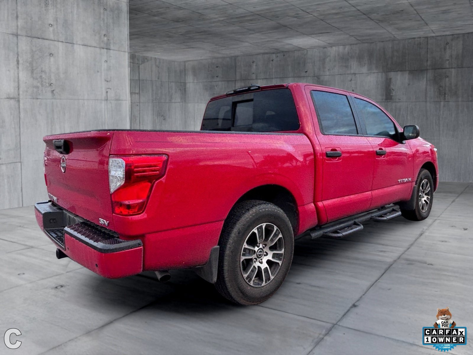 Used 2024 Nissan Titan SV w/ SV Convenience Package RWD image 4