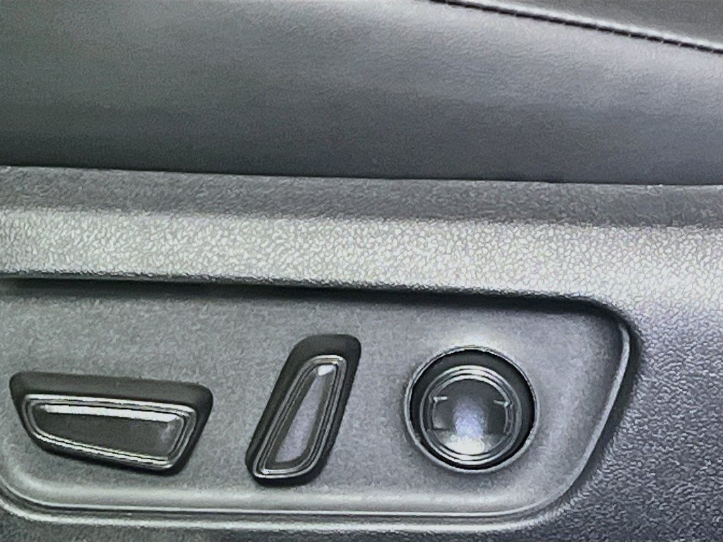 New 2026 Toyota RAV4 Limited AWD/4WD image 13