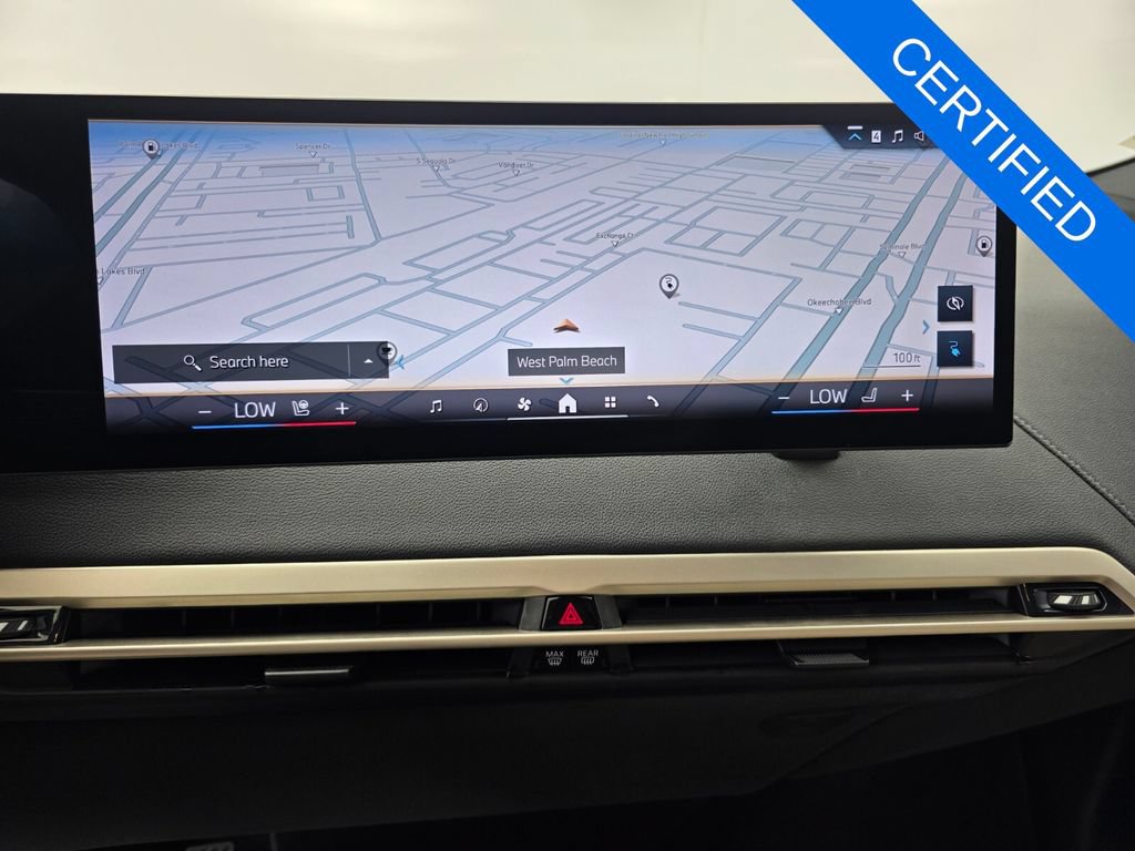 Used 2024 BMW iX xDrive50 w/ Sport Package AWD/4WD image 23