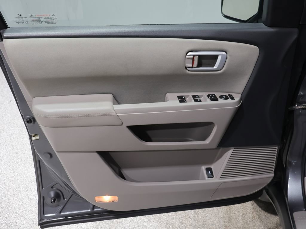 Used 2013 Honda Pilot LX image 11